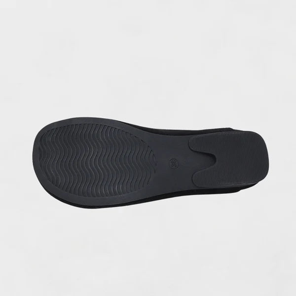 Mocasín ligero ALBA de Valeria Mont para mujer, disponible en beige y negro