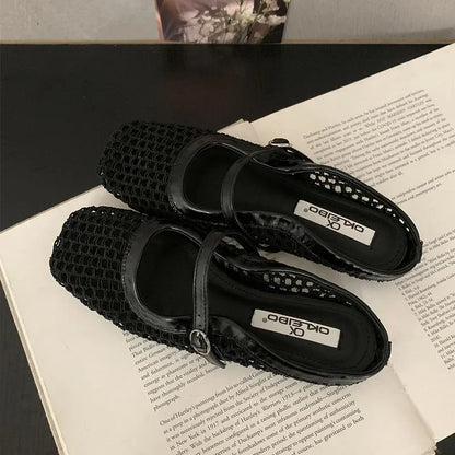 https://ae-pic-a1.aliexpress-media.com/kf/S02704cad866546eda33c4c3134080e4eo/Mesh-Breathable-Flats-Slippers-Ladies-Hollow-Casual-Mules-Slides-Comfort-Buckle-Footwear-Fashion-Weave-Mary-Jane.jpg