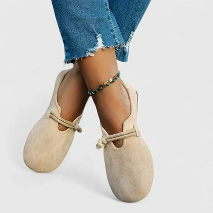 Mocasín ligero ALBA de Valeria Mont para mujer, disponible en beige y negro