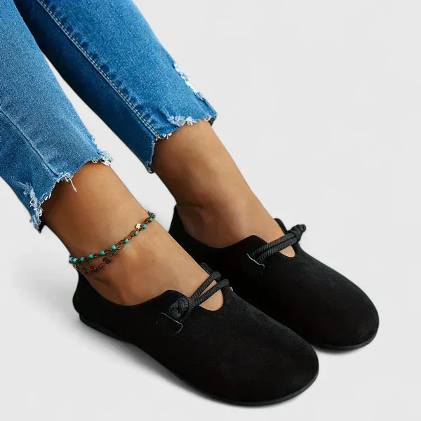 Mocasín ligero ALBA de Valeria Mont para mujer, disponible en beige y negro