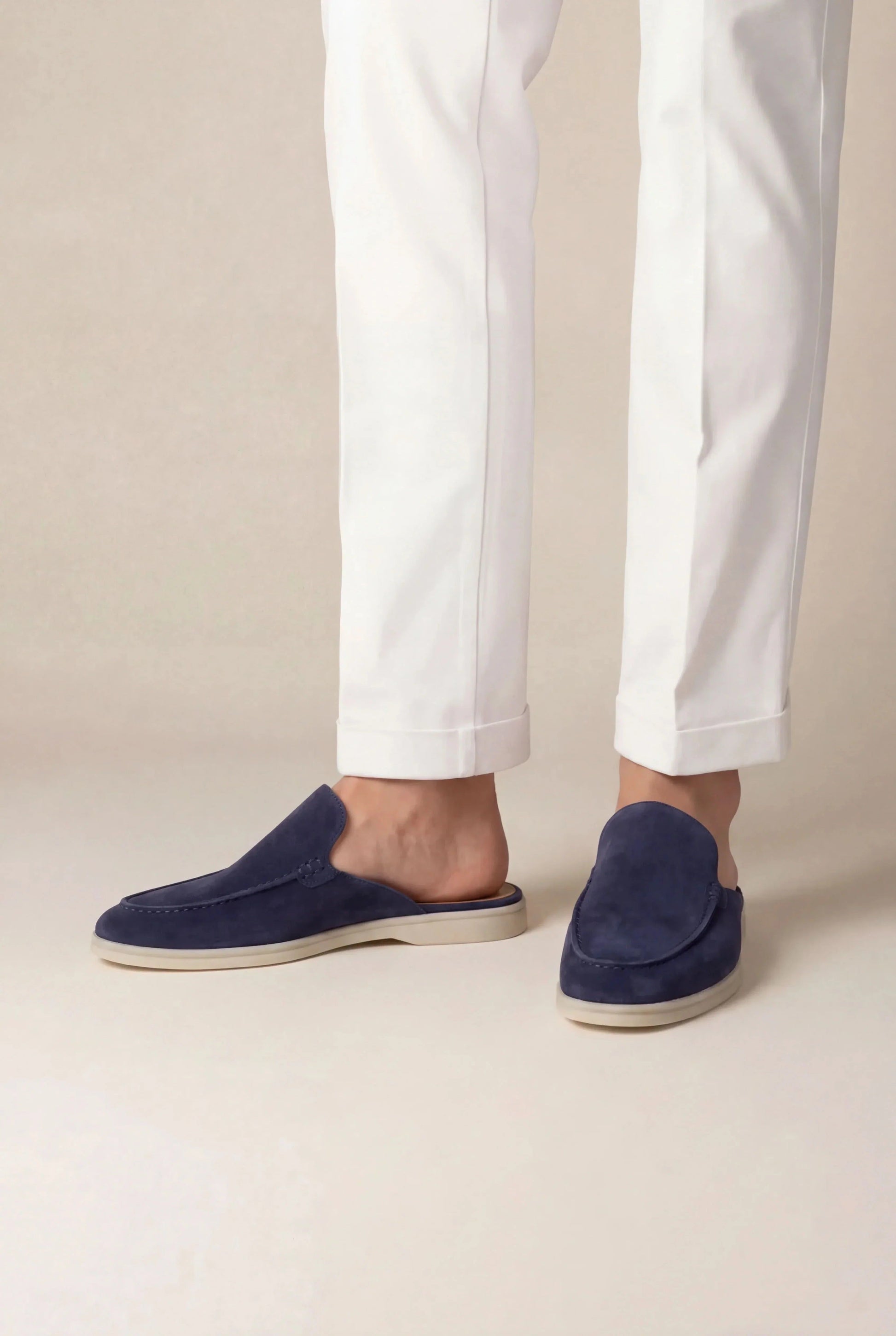 THE AUREA Yacht Mule Navy Suede