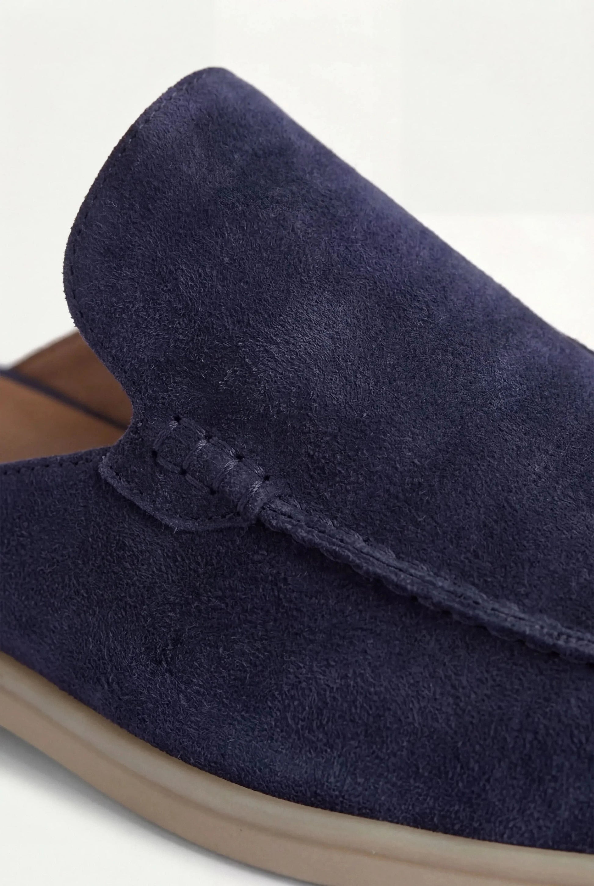 THE AUREA Yacht Mule Navy Suede