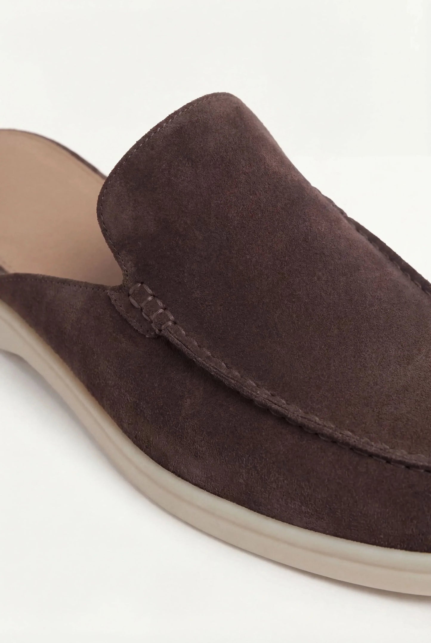 THE AUREA Mules Yacht de Ante Marrón Slip-On