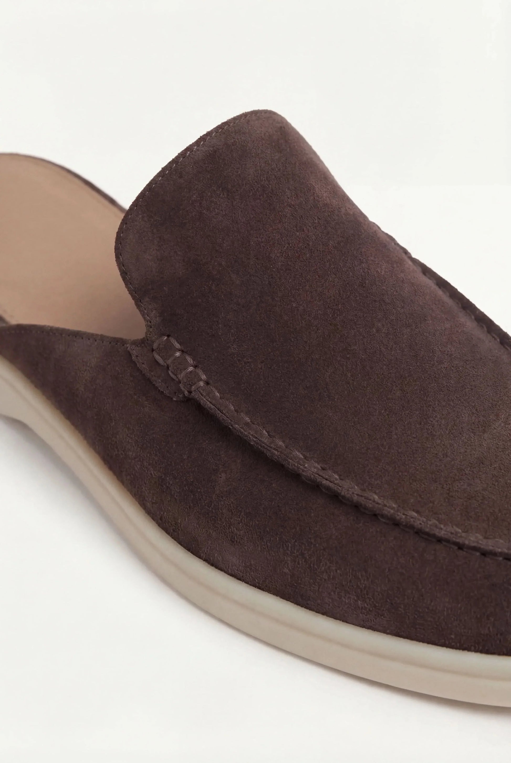 THE AUREA Mules Yacht de Ante Marrón Slip-On