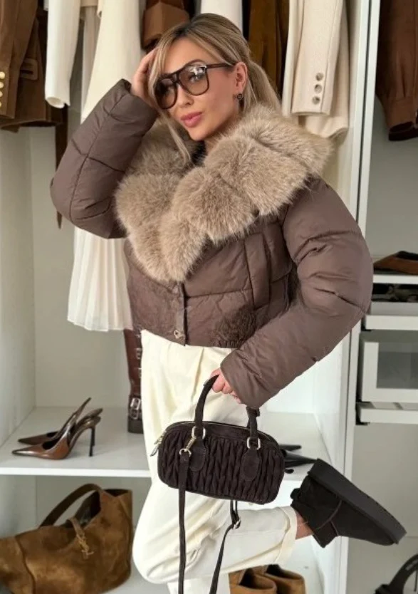 LYRA FUR™ – Abrigo corto elegante con cuello de piel sintética