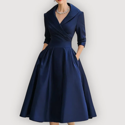 ÉVORA™┃ Vestido satinado elegante con corte clásico