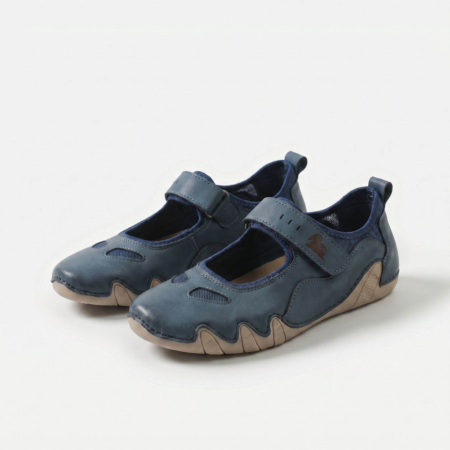 https://cdn.shopify.com/s/files/1/0895/7870/1129/files/novi-lightweight-comfort-ballet-flat-for-relaxed-summer-days-navy-blue-1.png?v=1779376069